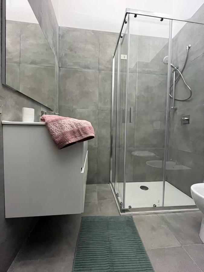 Appartamento Timeless Con Piscina E Tennis Valbrona Екстер'єр фото